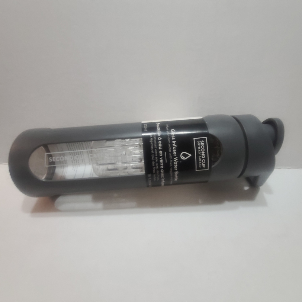 Second Cup Infuser water bottle